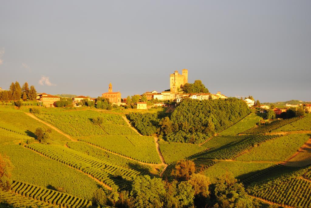 Agriturismo I Grappoli 塞拉伦加·达尔巴 外观 照片